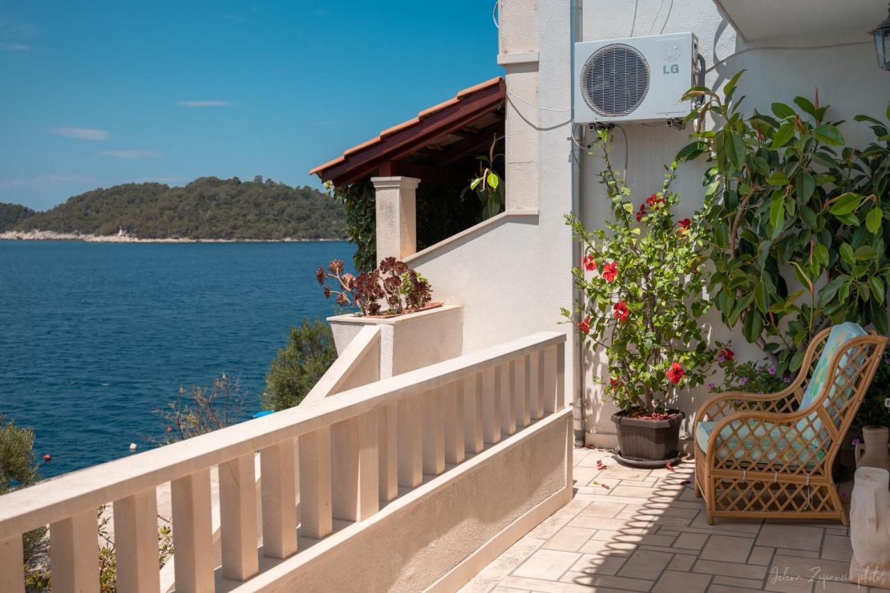 Apartments Lastovo Silic מראה חיצוני תמונה