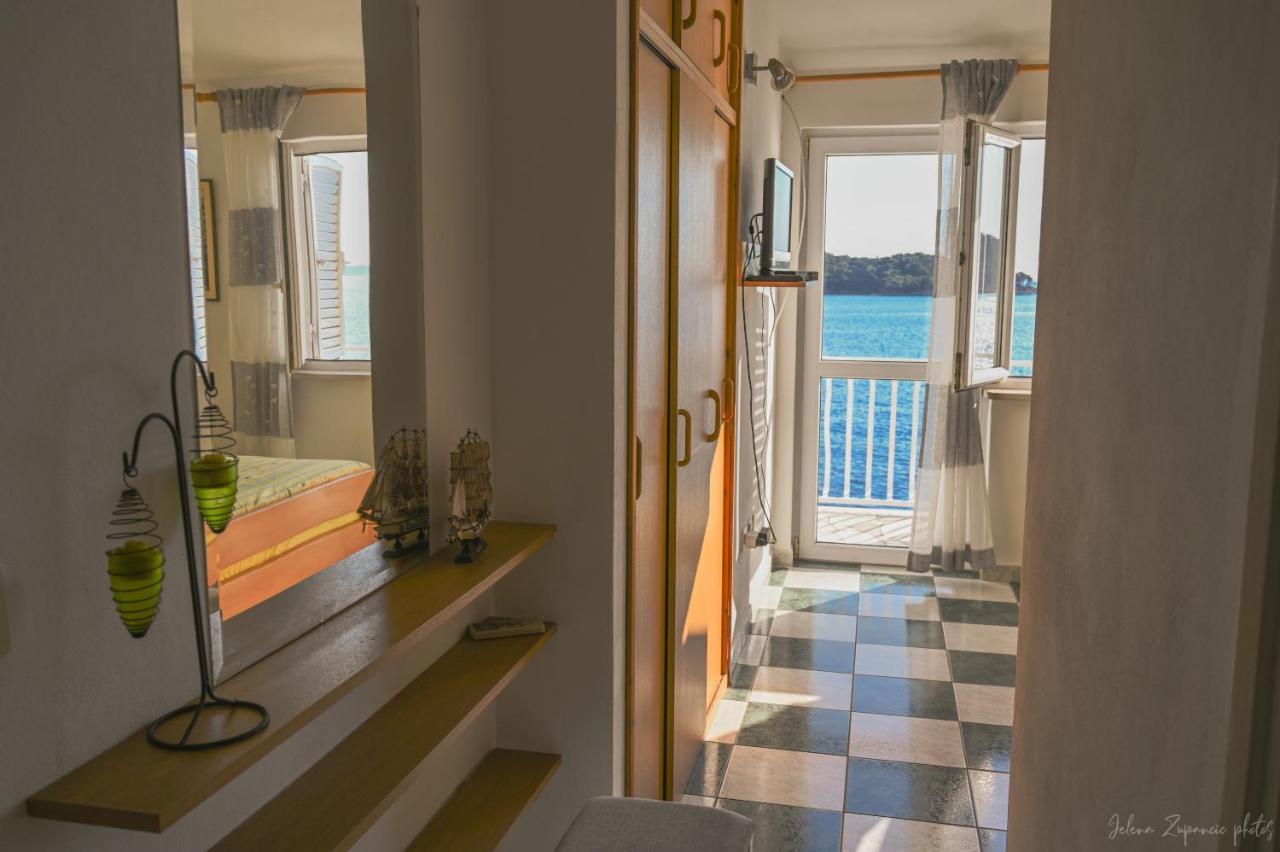Apartments Lastovo Silic מראה חיצוני תמונה